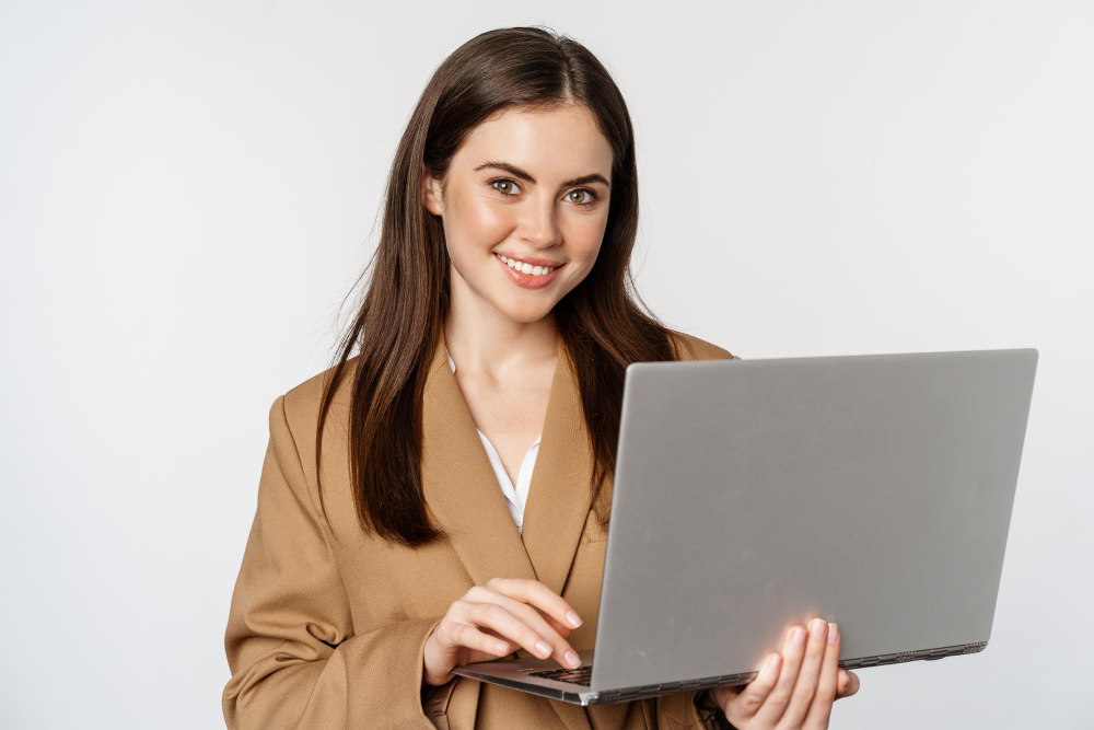 lady_with_laptop_02